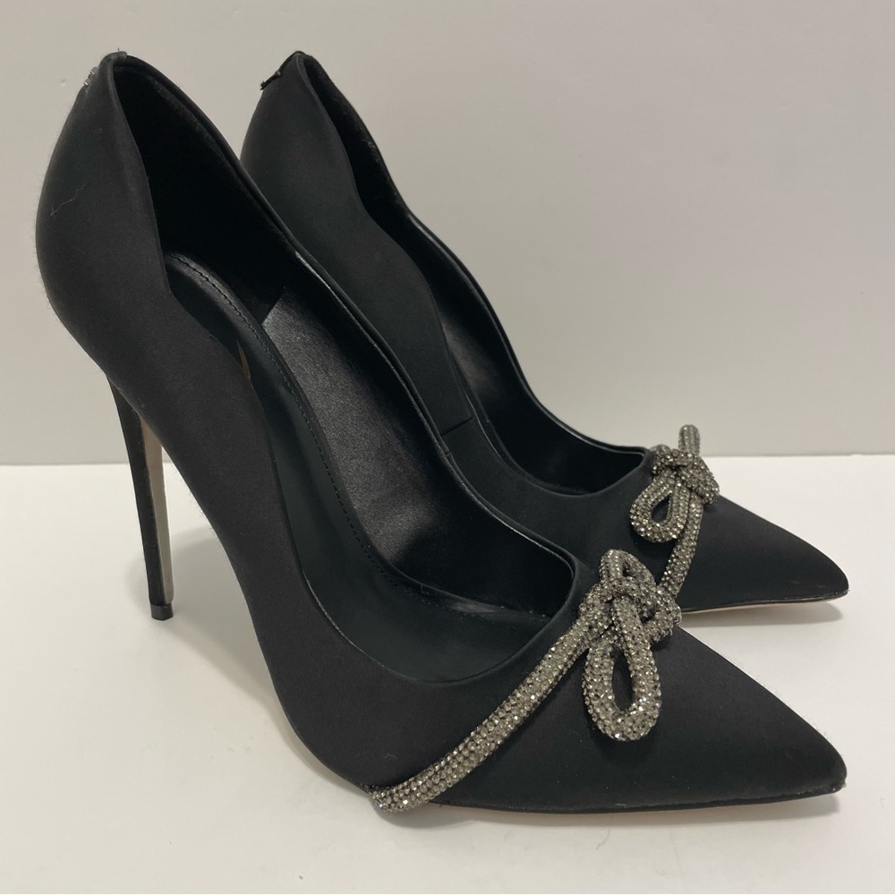 Sam Edelman Deela Pointed Toe Heel Black with Silver Accents Size 9 - Picture 2 of 15